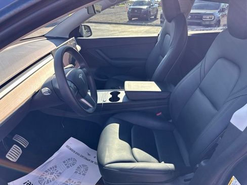 Used 2022 Tesla Model Y Performance AWD/4WD image 26