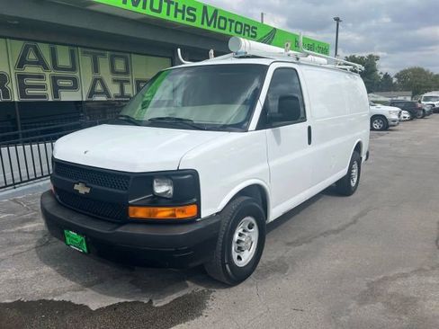 Used 2013 Chevrolet Express 2500 image 1