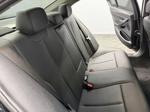 Used 2018 BMW 320i Sedan RWD image 45