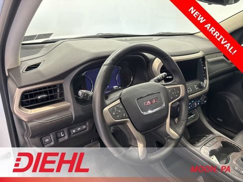 Used 2023 GMC Acadia Denali w/ Denali Ultimate Package image 24