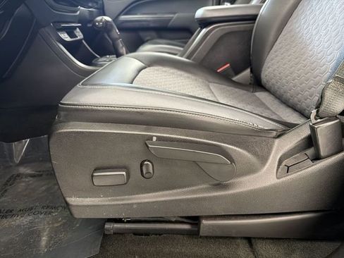 Used 2016 Chevrolet Colorado Z71 image 20