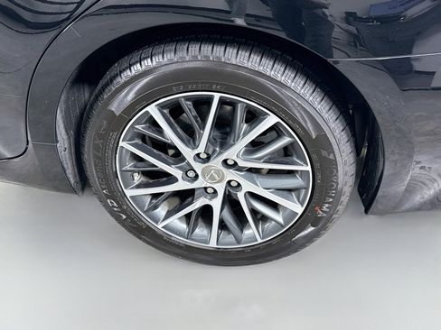 Used 2017 Lexus ES 350 w/ Luxury Package FWD image 30