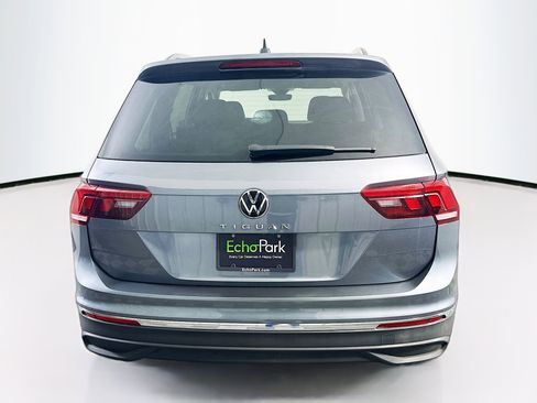 Used 2022 Volkswagen Tiguan S w/ Driver Assistance Package image 7