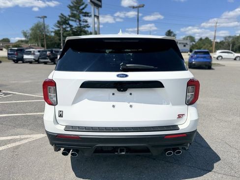 Used 2022 Ford Explorer ST w/ Equipment Group 401A image 6