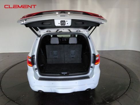 Used 2023 Dodge Durango R/T w/ Blacktop Package image 8