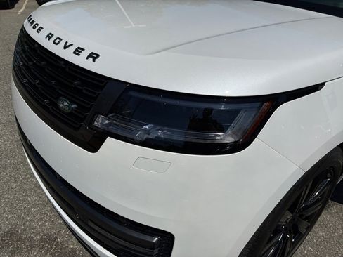 Certified 2025 Land Rover Range Rover Autobiography image 24