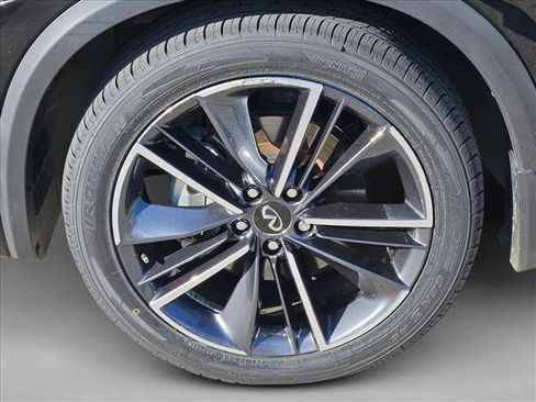 Used 2023 INFINITI QX50 Sport image 23