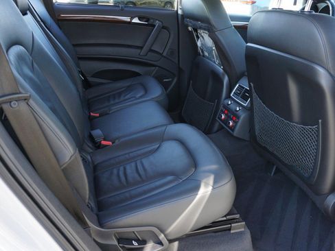 Used 2014 Audi Q7 3.0T Premium Plus image 28