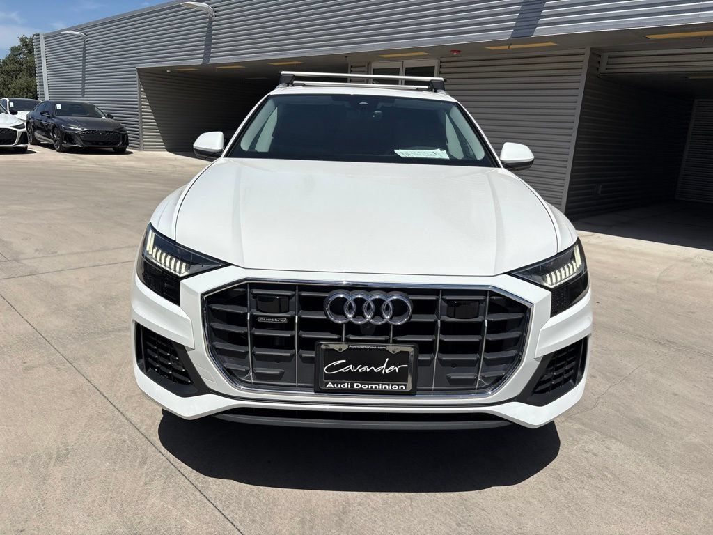 Used 2023 Audi Q8 Premium w/ Convenience Package AWD/4WD image 2