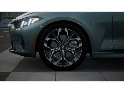 New 2026 BMW 430i Coupe w/ Parking Assistance Package image 7