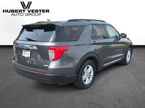 Used 2020 Ford Explorer XLT RWD image 6