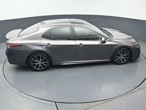 Used 2023 Toyota Camry SE w/ Cold Weather Package image 42