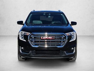 Used 2023 GMC Terrain SLT FWD video 2