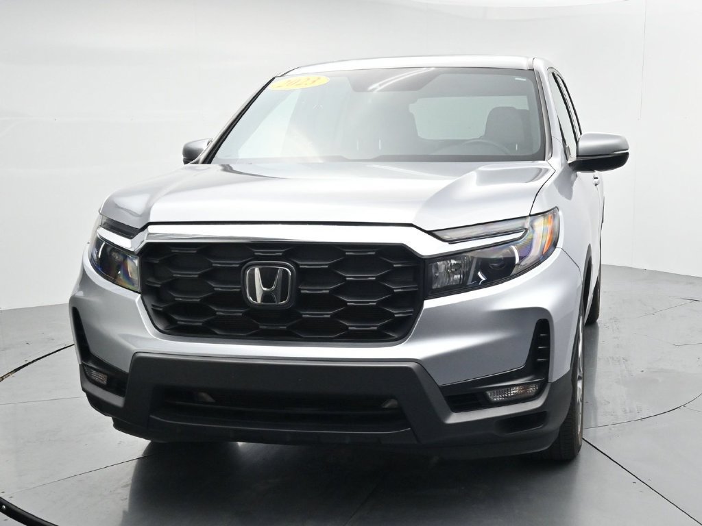 Used 2023 Honda Passport EX-L image 3