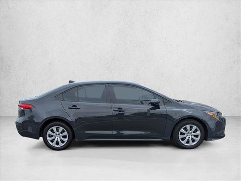 Used 2024 Toyota Corolla LE FWD image 4