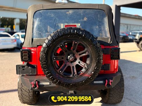Used 2018 Jeep Wrangler Unlimited Sport AWD/4WD image 6