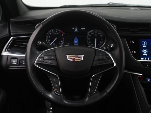 Used 2022 Cadillac XT5 Premium Luxury w/ LPO, Floor Liner Package image 17