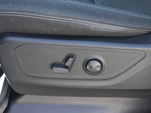 Used 2025 RAM 1500 Big Horn AWD/4WD image 17