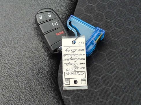 Used 2019 Jeep Compass Latitude w/ Popular Equipment Group image 34