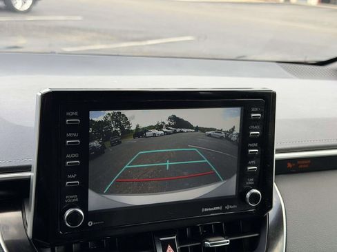 Used 2021 Toyota Corolla XSE FWD image 4