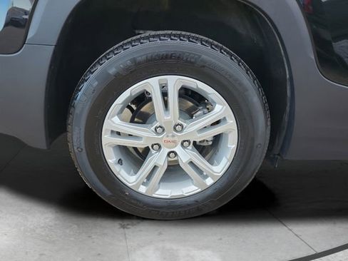 Certified 2024 GMC Terrain SLE image 30