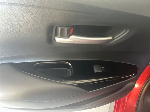 Used 2020 Toyota Corolla XSE image 52