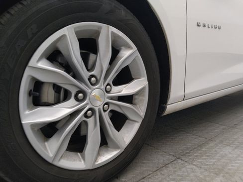Used 2025 Chevrolet Malibu LT FWD image 31