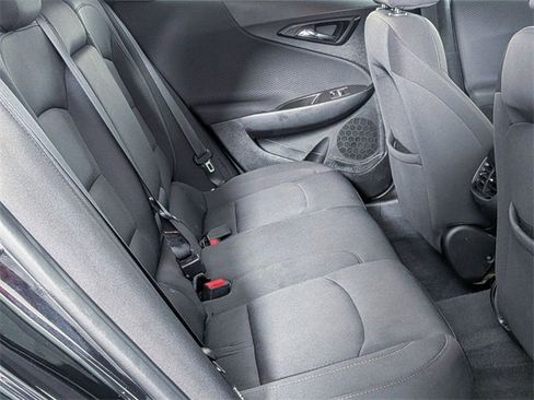 Used 2019 Chevrolet Malibu LT image 28