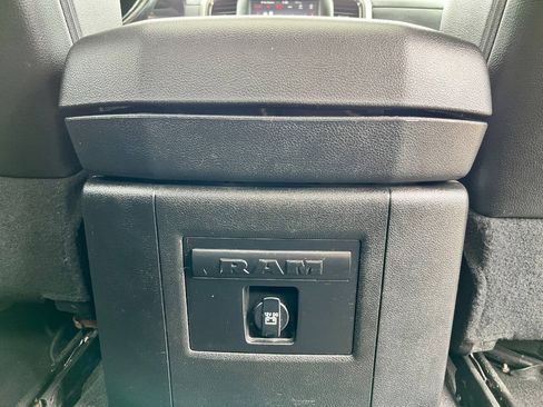 Used 2018 RAM 1500 Sport w/ Quick Order Package 27Q Night AWD/4WD image 18