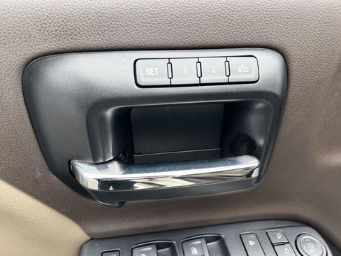 Used 2014 Chevrolet Silverado 1500 LTZ Z71 w/ LTZ Plus Package image 15