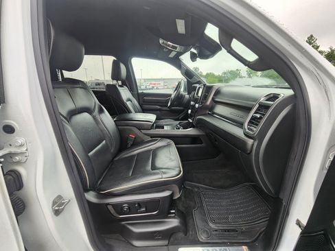 Used 2022 RAM 1500 Limited w/ Night Edition AWD/4WD image 37