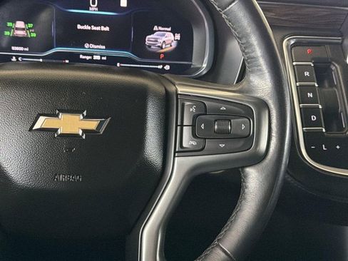 Used 2022 Chevrolet Tahoe LT w/ Luxury Package AWD/4WD image 16