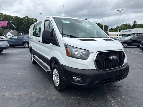 Used 2025 Ford Transit 250 Low Roof w/ Exterior Upgrade Package RWD image 4