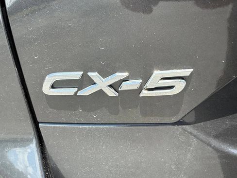 Used 2017 MAZDA CX-5 Touring w/ Preferred Equipment Package FWD image 34