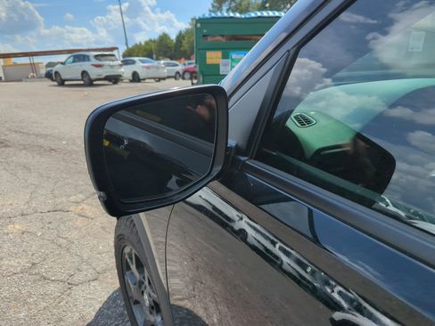 New 2025 Honda Pilot TrailSport image 13