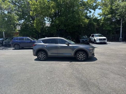Used 2017 MAZDA CX-5 Grand Touring w/ Premium Package FWD image 4