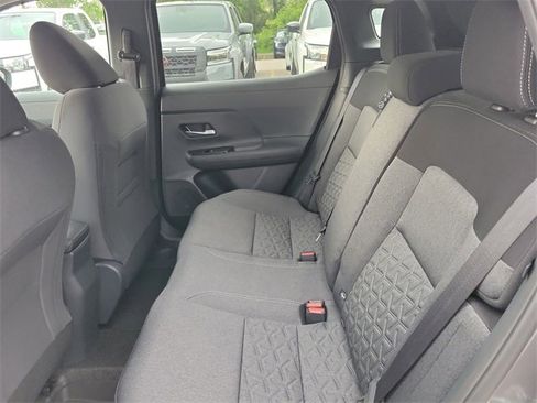 New 2025 Nissan Kicks SV image 20