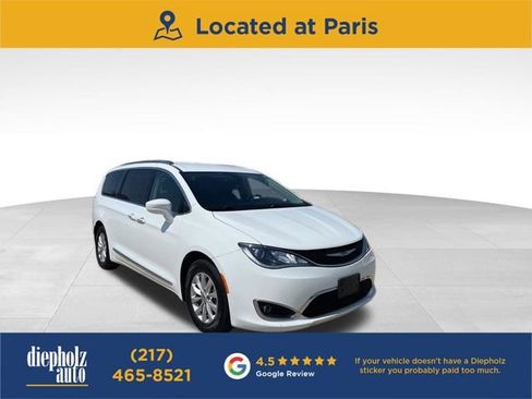 Used 2018 Chrysler Pacifica Touring-L Plus FWD image 1