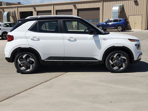 New 2026 Hyundai Venue SEL image 5