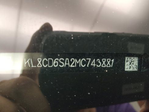 Used 2021 Chevrolet Spark LT image 33