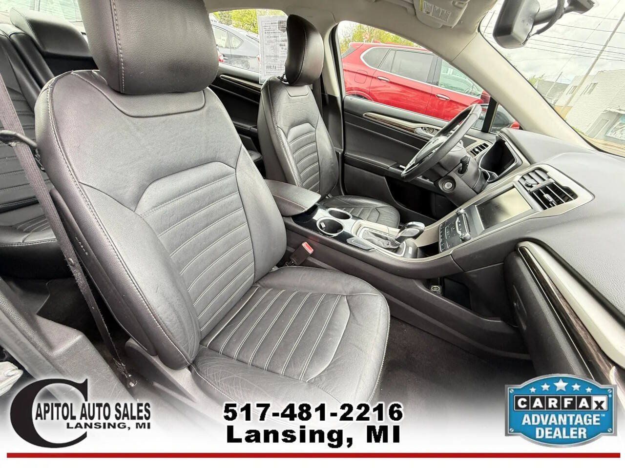 Used 2014 Ford Fusion SE w/ Equipment Group 202A FWD image 17