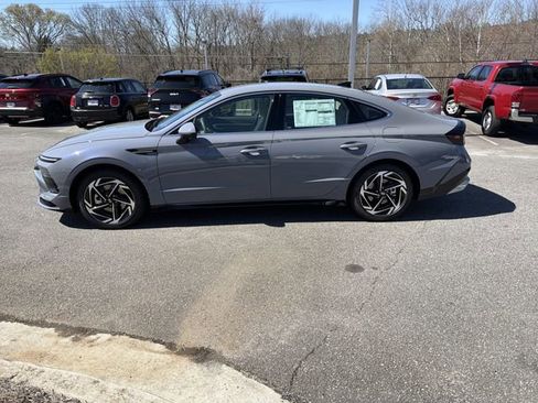 New 2026 Hyundai Sonata SEL image 4