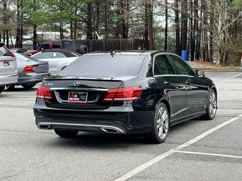 Used 2014 Mercedes-Benz E 350 Sedan image 4