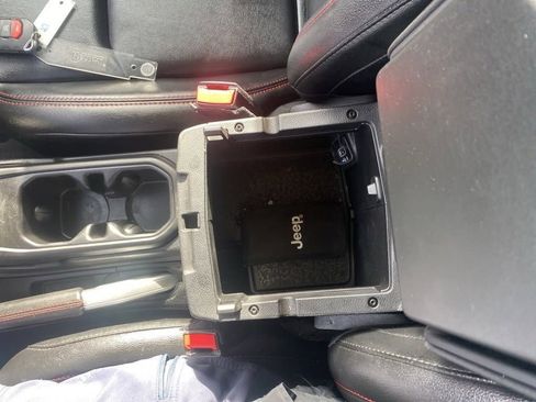 Used 2021 Jeep Gladiator Rubicon image 29