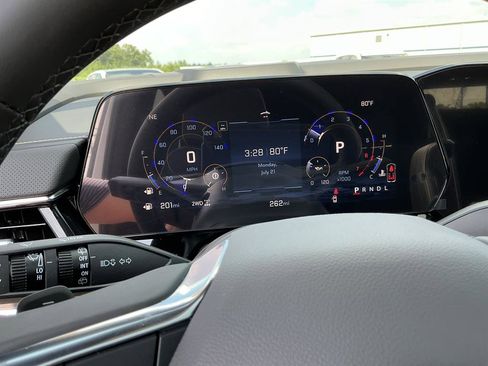 New 2025 Chevrolet Suburban Premier w/ Sun And Tow Package image 25