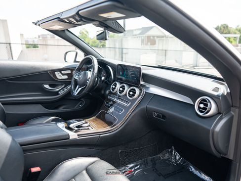 Used 2019 Mercedes-Benz C 300 Cabriolet image 10
