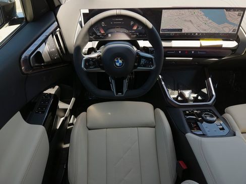 New 2026 BMW X3 xDrive30i w/ M Sport Package AWD/4WD image 15