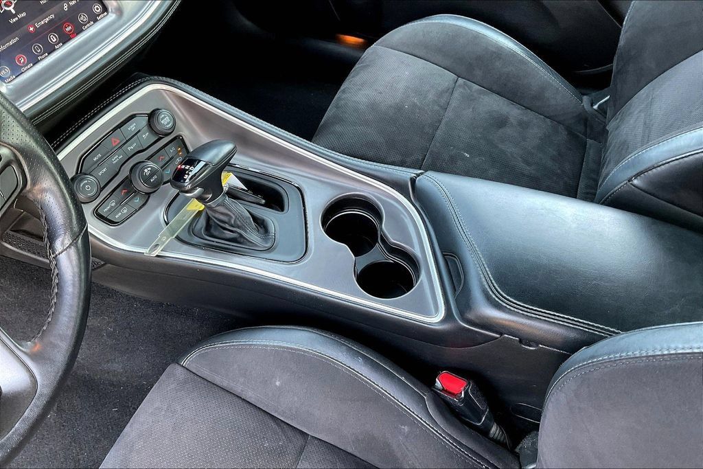 Used 2022 Dodge Challenger R/T w/ Plus Package RWD image 8