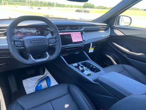 New 2026 Jeep Cherokee Limited AWD/4WD image 16