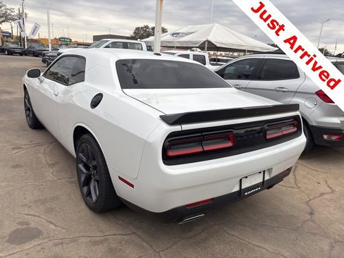 Used 2023 Dodge Challenger SXT w/ Blacktop Package image 5